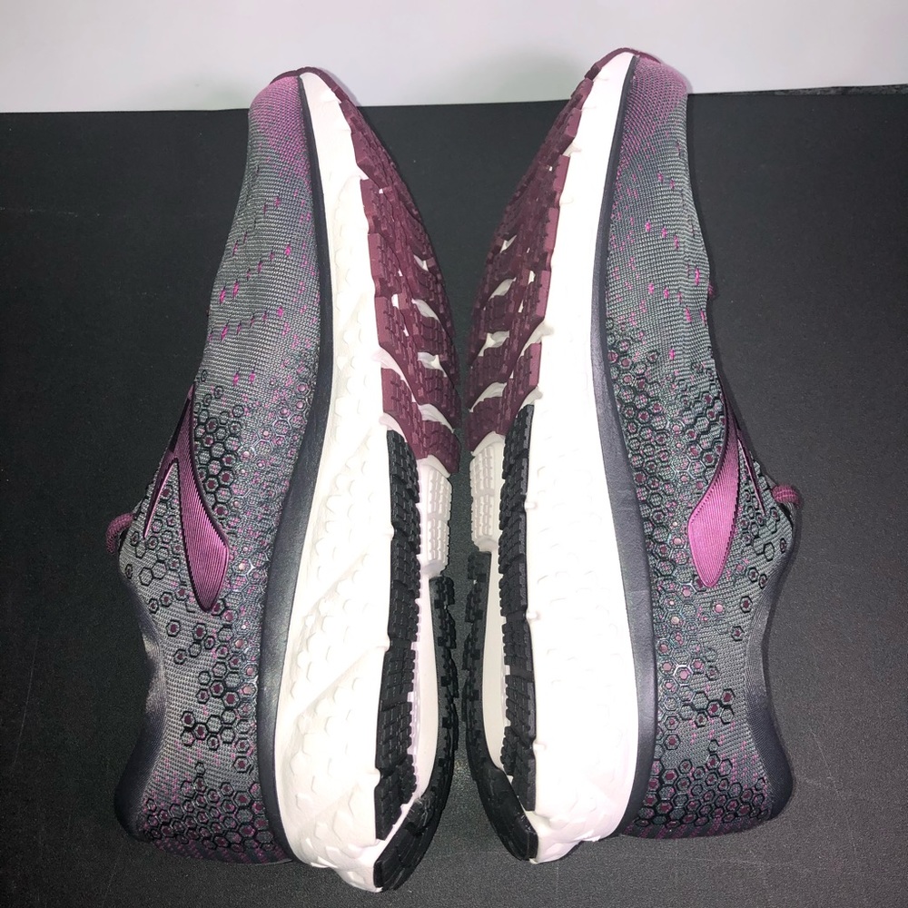 New In Box Brooks Womens Glycerin 17 Running Shoe - Picture 4 of 8